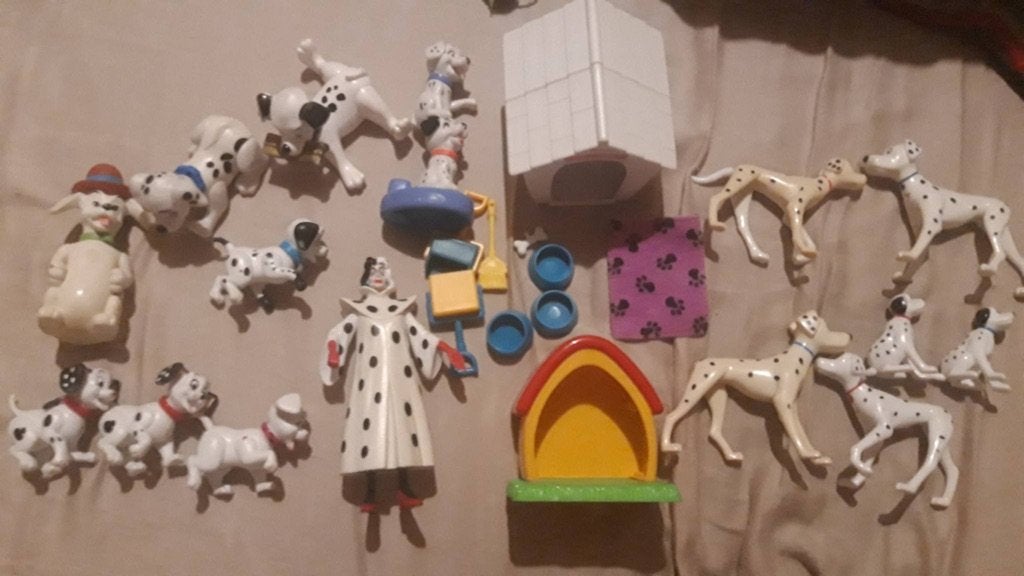 Disney 101 Dalmatiers figuren set, Ophalen of Verzenden, Overige figuren, Zo goed als nieuw, Beeldje of Figuurtje