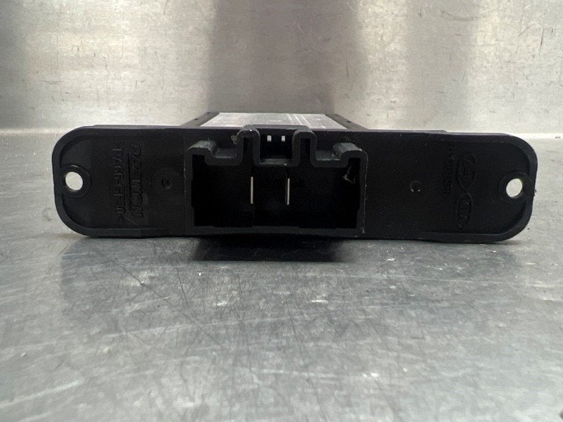 ELEMENT RADIATEUR ELECTRIQUE Rio IV (YB) (|ME1A072STBJ|), Utilisé, Kia
