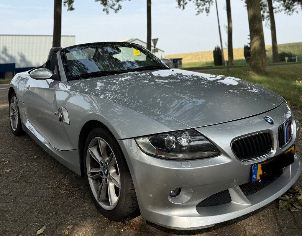 BMW Z4 M 80 000 KM manuelle Aerodynamic E85 Titansilber 2.2, Cuir, Argent ou Gris, Achat, Boîte manuelle