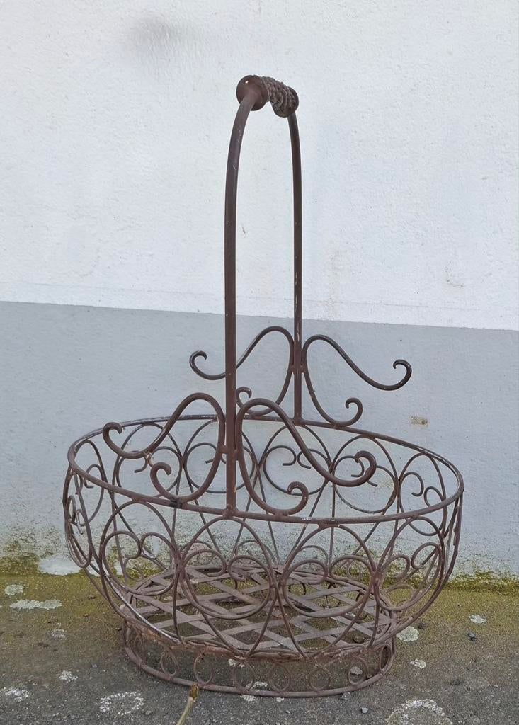 Panier en fer forgé, Enlèvement ou Envoi, Panier