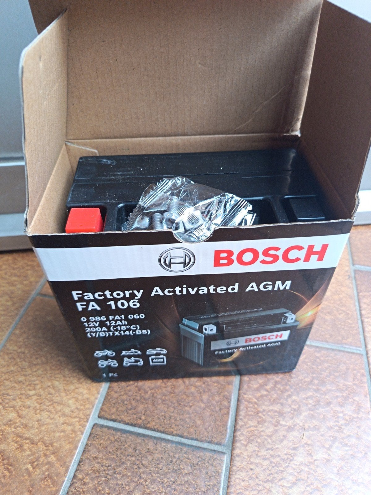 Bosch FA106 Accu 12V 12Ah 200A, Ophalen, Nieuw