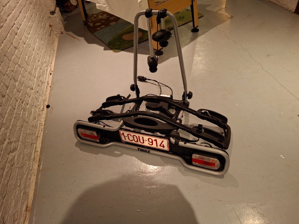Fietsrek Thule, Auto diversen, Fietsendragers, Ophalen, 2 fietsen, Zo goed als nieuw, Trekhaakdrager