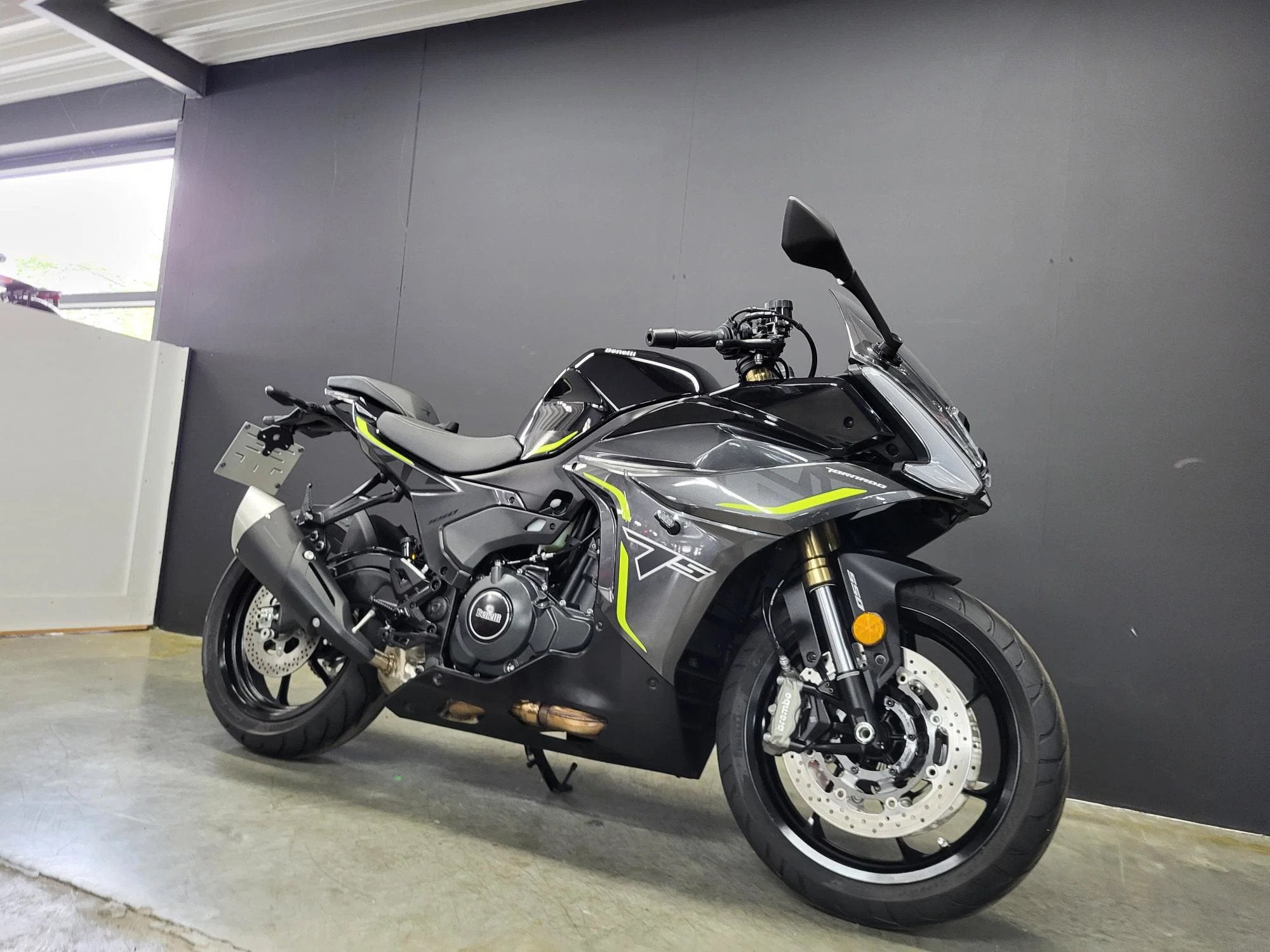 Benelli TNT 550 A2 motor met 27km, 550 cm³, Entreprise, Autre