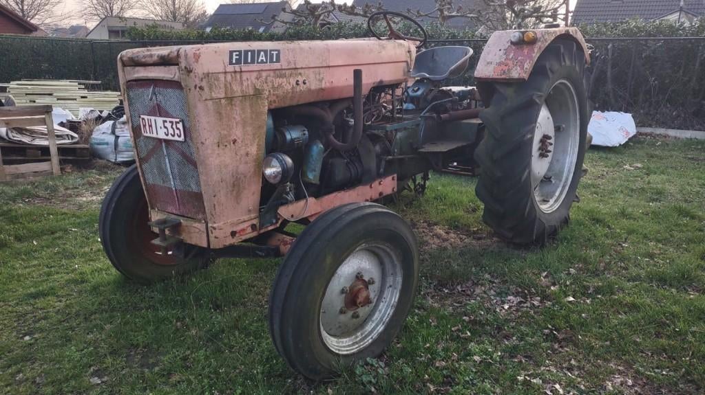 Lot de 3 tracteurs Someca, Articles professionnels, Agriculture | Tracteurs, Autres marques, jusqu'à 80 ch, Oldtimer/Ancêtre, Enlèvement