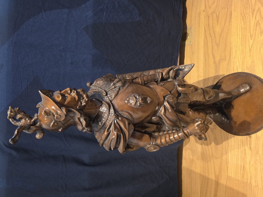 statue de soldat en bronze, Enlèvement, Bronze