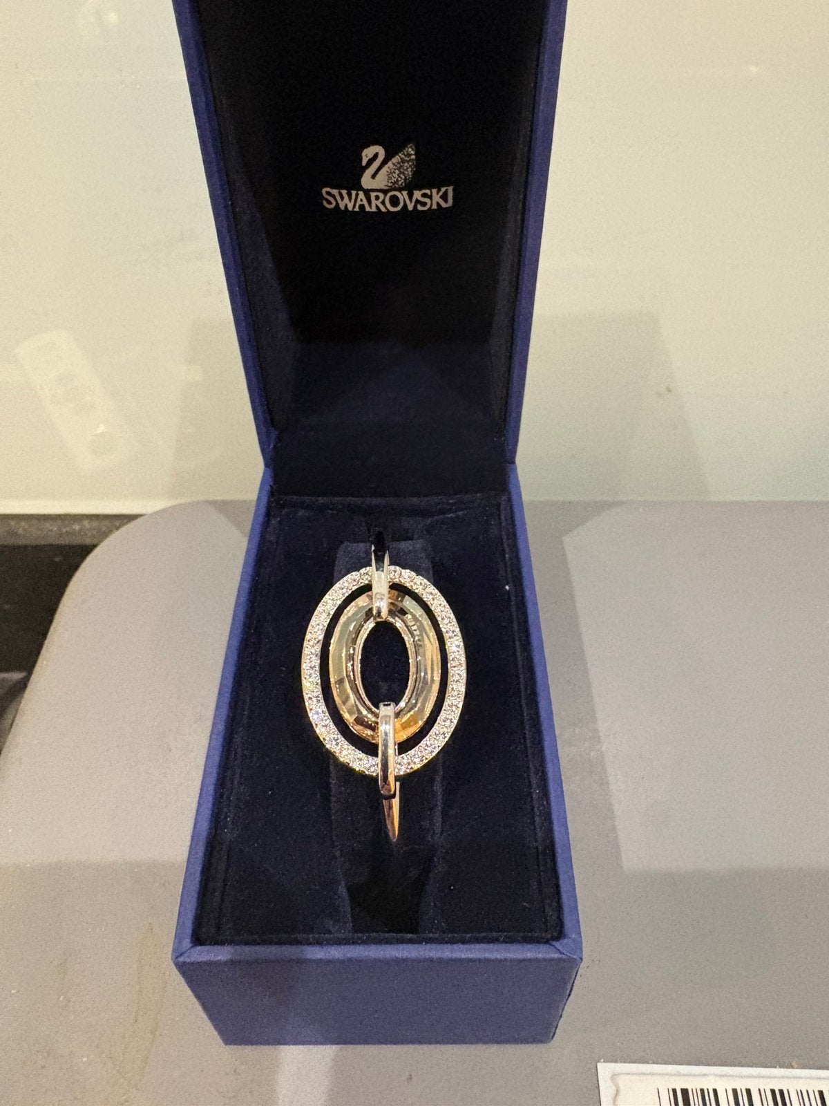 Swarovski Jewelry Logan Golden Shadow Bangle Bracelet, Enlèvement, Comme neuf