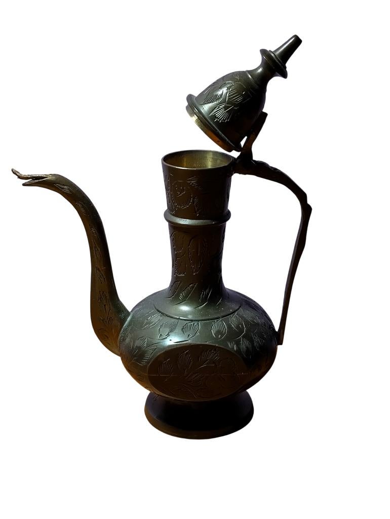 Théière décorative gravé à la main vintage année 70, Enlèvement