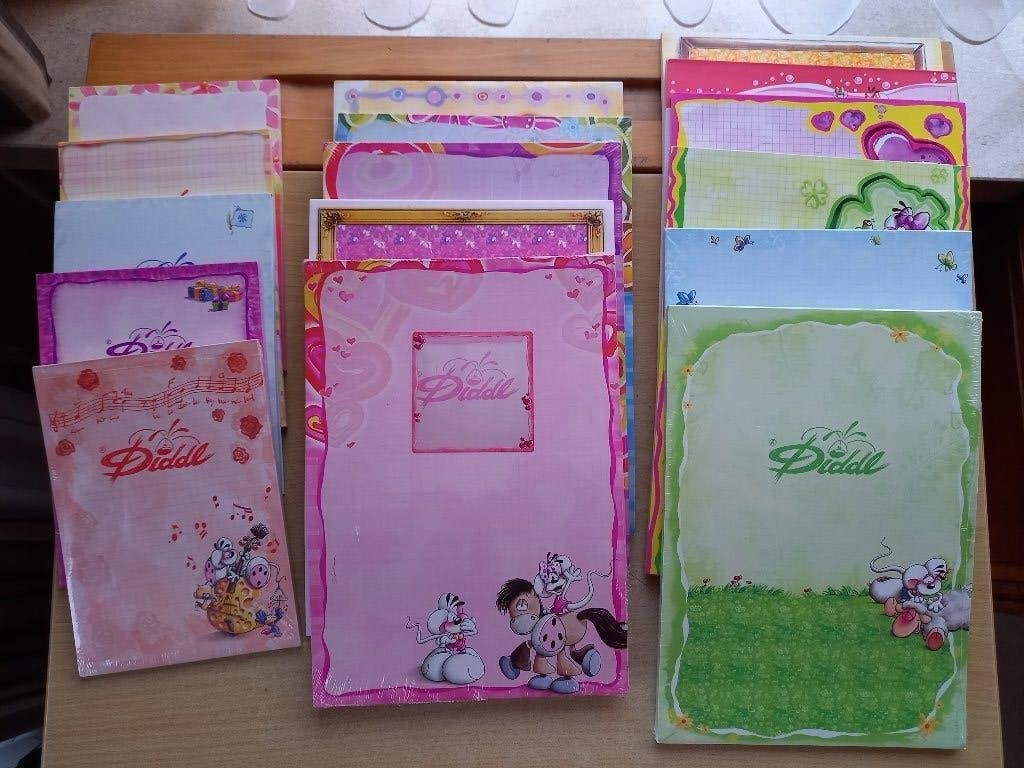 volledig NIEUW, grote collectie Diddl notitieblokken A4+A5, Verzamelen, Diddl, Ophalen of Verzenden, Diddl, Nieuw, Papier, Kaart of Schrift