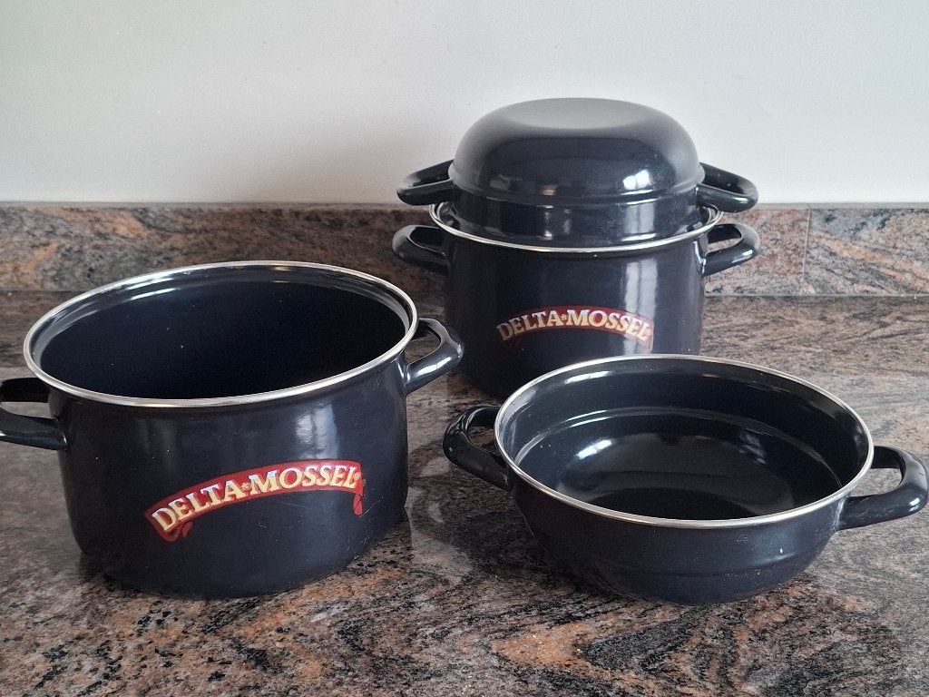 2 Casseroles à moules avec couvercle, Comme neuf, Enlèvement, Avec couvercle, Autres marques