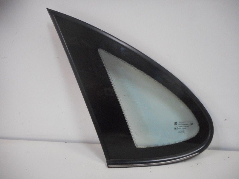 VITRE LATERALE ARRIÈRE GAUCHE Opel Vectra B (36), Opel, Opel Automobile GmbH, Utilisé, Kontakt-opel@opel.com