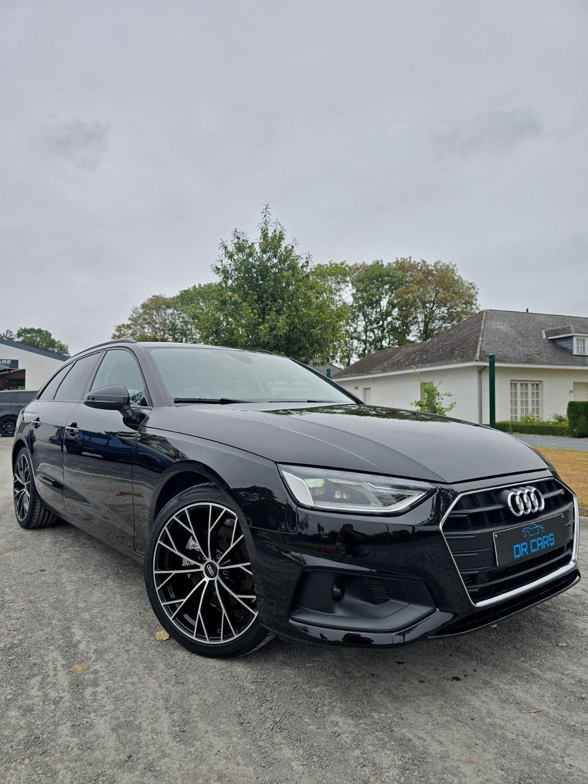 Audi A4 Avant-35Tfsi Mild-Hybrid//Navi-Pdc//Cruis//Carplay*, Autos, Achat, Entreprise, A4, 5 portes