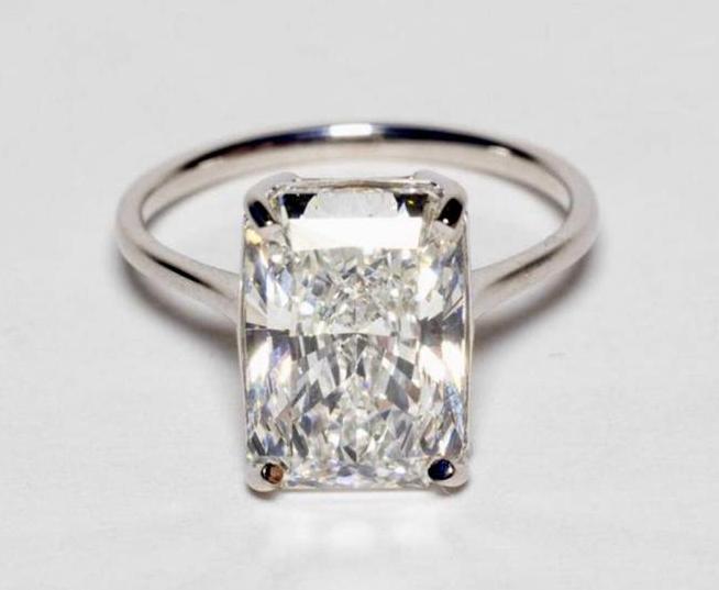 Witgouden verlovingsring met diamant van maar liefst 5.06ct!, Neuf, Enlèvement ou Envoi, Or, 17 à 18