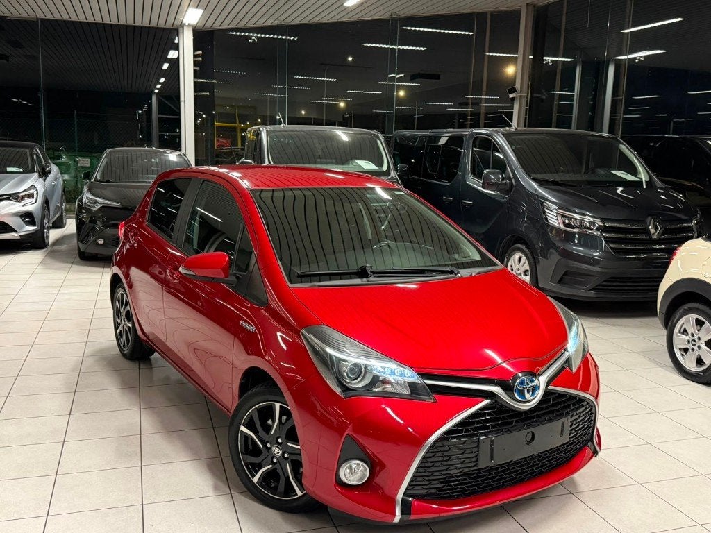 Toyota Yaris Hybride/Essence 1.5i 54kW Automatique Euro 6b, Achat, Euro 6, Entreprise, Entretenue par le concessionnaire