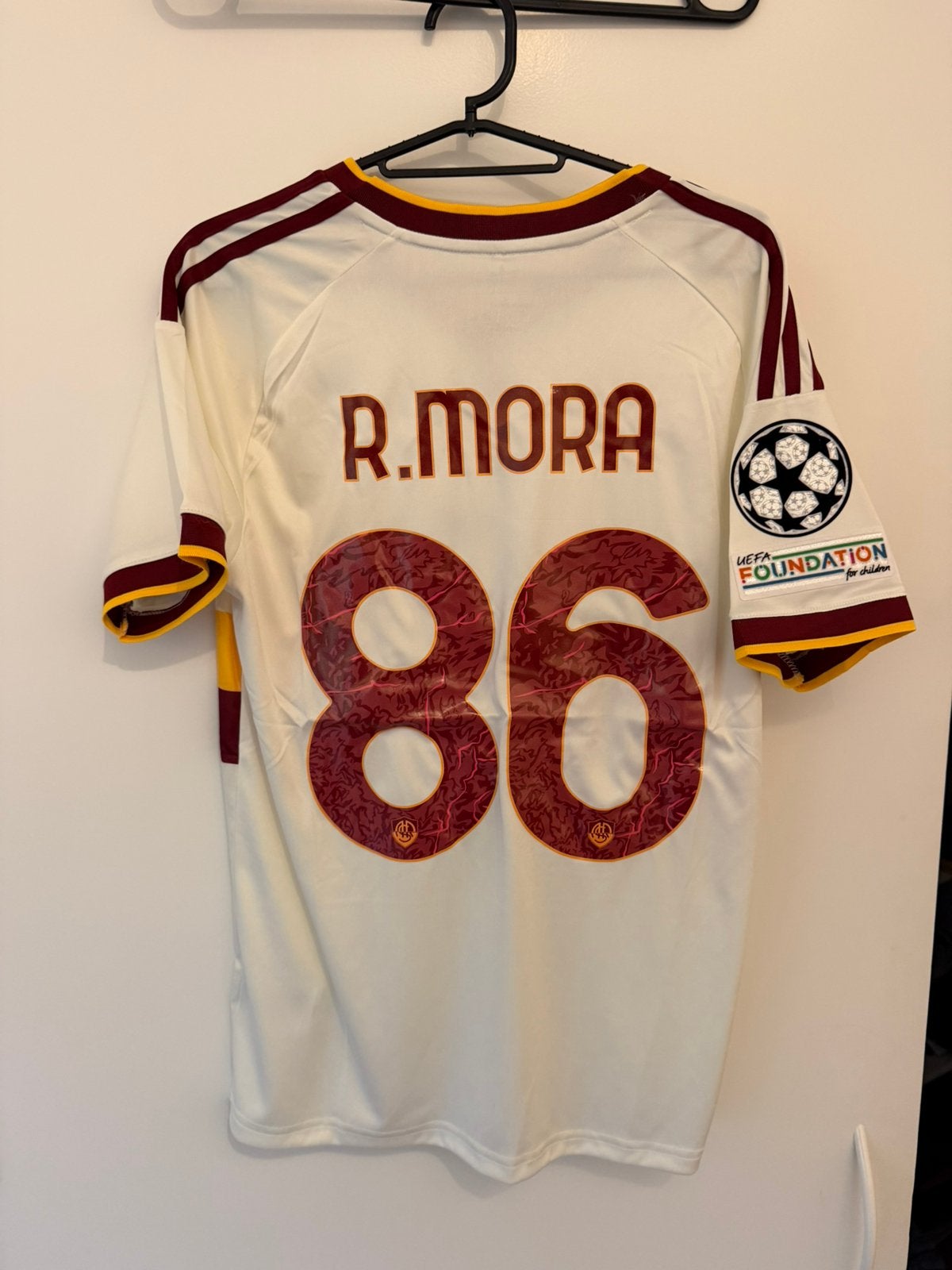 Mora AS Roma S, Envoi, Comme neuf