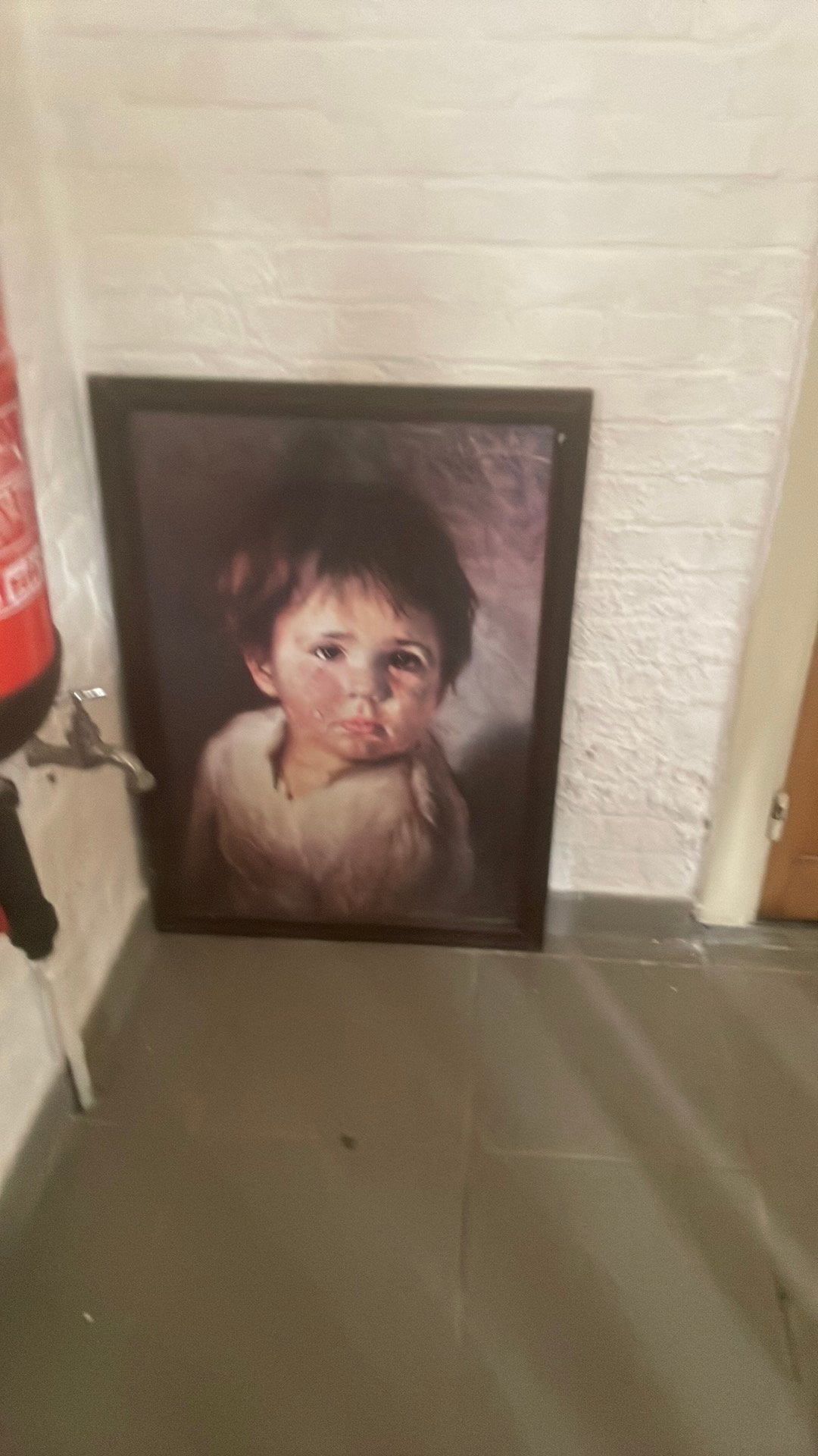 The crying baby, Huis en Inrichting, Ophalen, Zo goed als nieuw