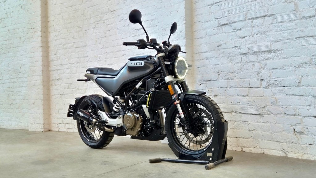 Husqvarna Svartpilen 401 2024 11k A2 Euro5 IXIL @motomobilia, Motos, Entreprise, Occasion, ABS, Permis Moto A2 minimum