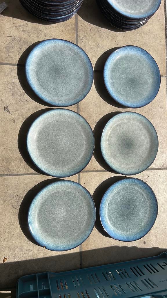 Assiette 21 cm - pro mundi - gris bleu par 6 pièces, Maison & Meubles, Cuisine | Vaisselle, Assiettes(s), Comme neuf, Céramique