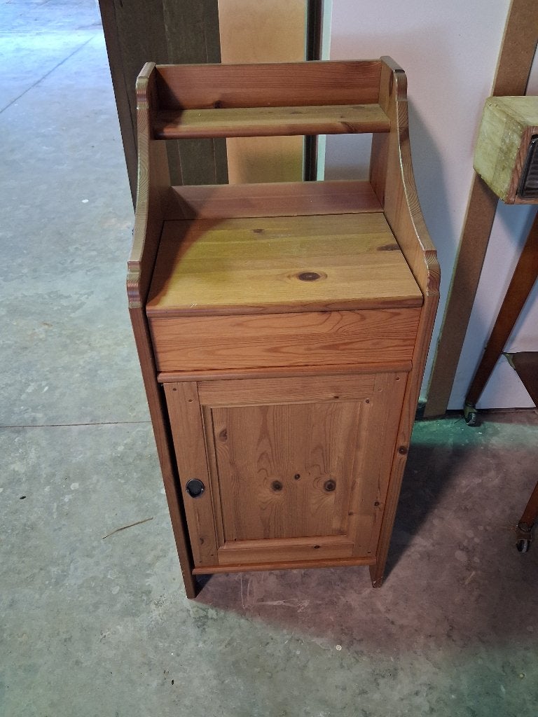 IKEA nachtkastje, Huis en Inrichting, Ophalen, Gebruikt