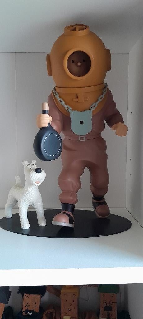 BEELDJE VAN TINTIN SCUBA DIVER LEBLON DELIENNE IN DOOS, Verzamelen, Beelden en Beeldjes, Zo goed als nieuw, Ophalen