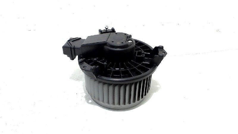 Kachel ventilator motor Suzuki Swift, Onderdelen@venauto.nl, Van der Ven Autorecycling B.V., Gebruikt, Ettenseweg 76, 4706 PB Roosendaal, The Netherlands