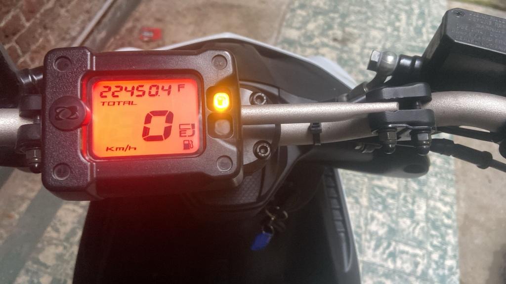 Nitro naked 2018, Fietsen en Brommers, Ophalen, Zo goed als nieuw
