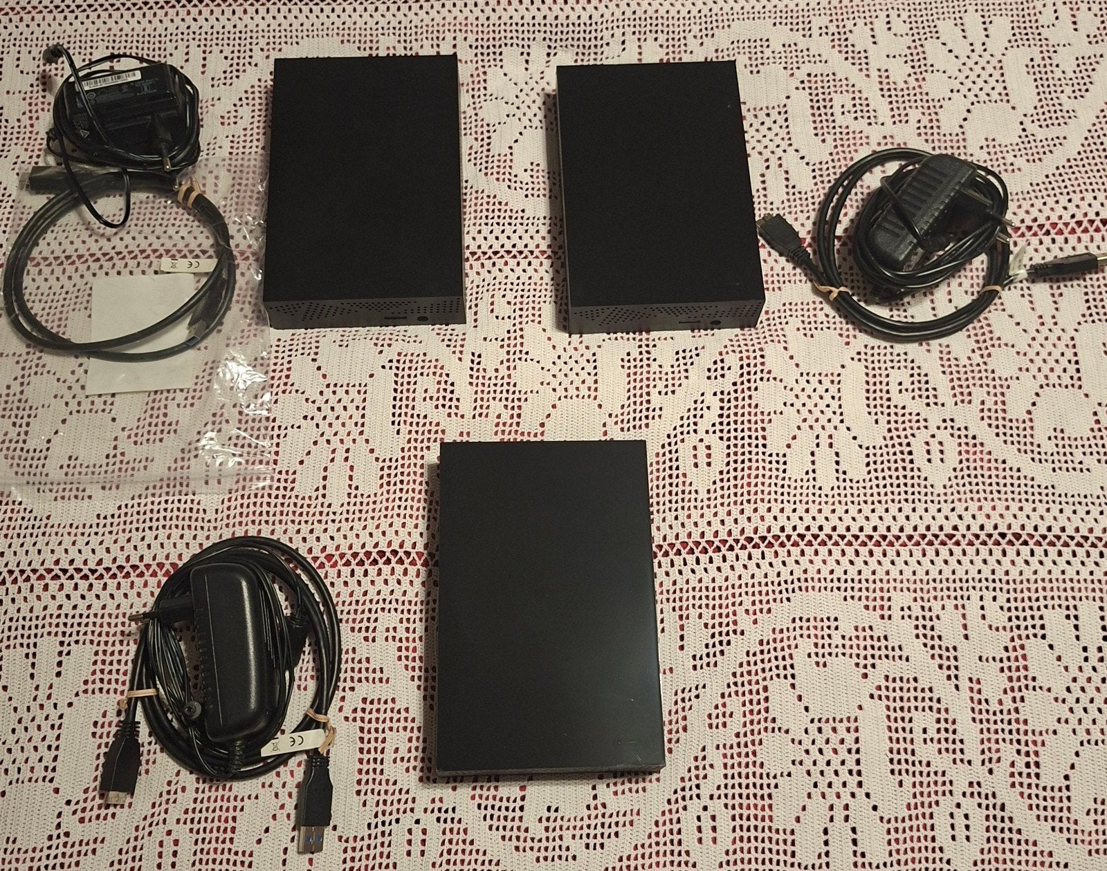 3× harde schijf seagate 8TB, Computers en Software, HDD, 8TB, Ophalen of Verzenden, Zo goed als nieuw