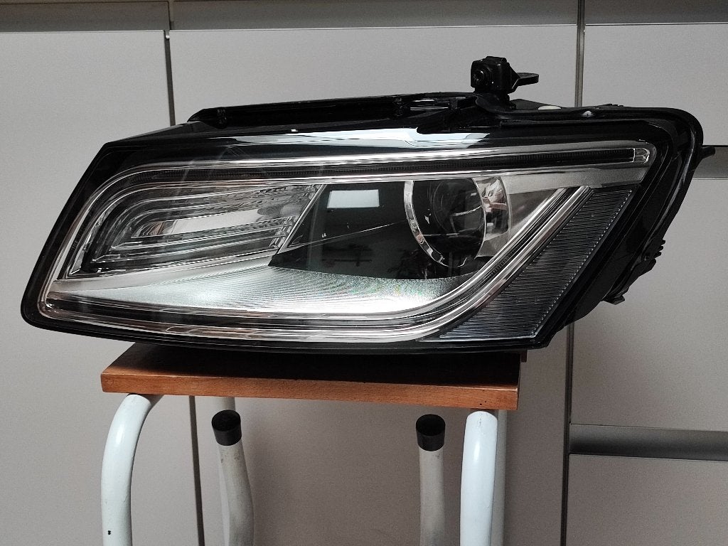 Audi Q5 (8R) linkse koplamp Xenon/ Led (2012-2017), Ophalen, Gebruikt, Audi