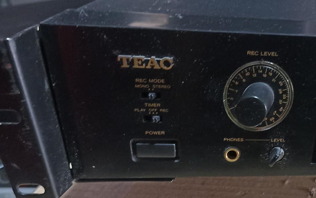 Lecteur minidisc TEAC, Enlèvement