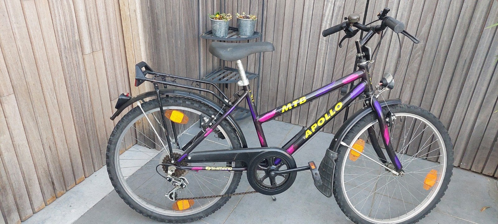 Fiets jongen merk apollo, Ophalen, 24 inch
