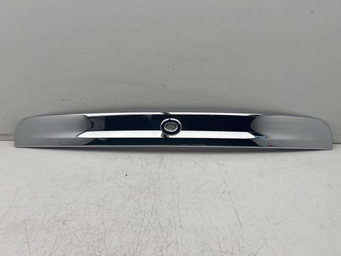 Sierlijst achterklep van een Nissan Qashqai, Gebruikt, -, -, Ophalen of Verzenden