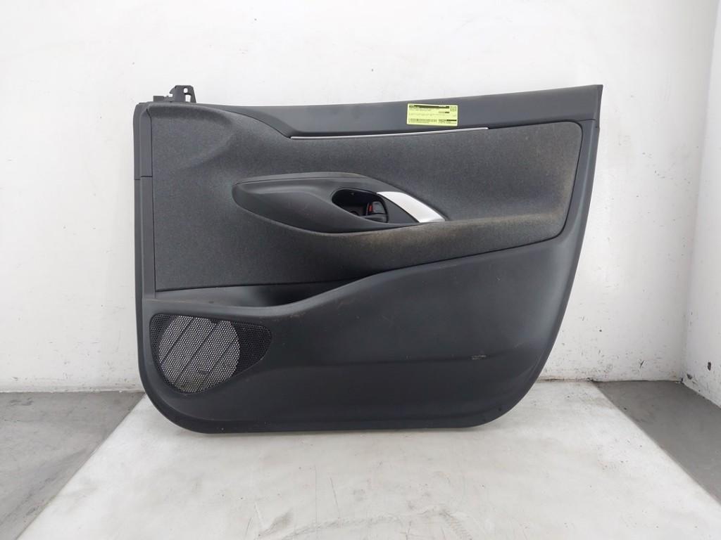 PORTIERBEKLEDING RECHTS VOOR Toyota Yaris Cross (PB1 / PJ1), Dhr. J. Ham, Gebruikt, Administratie@autoham.nl, Toyota