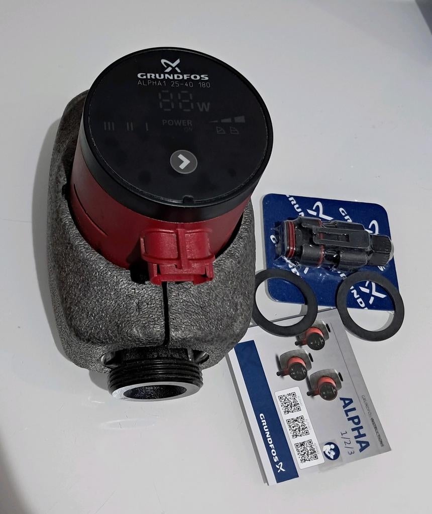 Grundfos ALPHA1 25-40 180 Circulatiepomp — Tentoonstellingsm, Doe-het-zelf en Bouw, Ophalen of Verzenden, Zo goed als nieuw, Overige typen