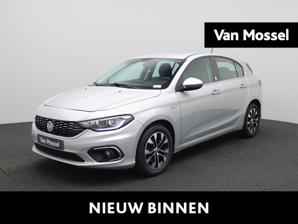 Fiat Tipo 1.4 95ch/pk Mirror, Auto's, Voorwielaandrijving, https://public.car-pass.be/vhr/41facb35-fba5-4249-b076-9a3bdd427e9a