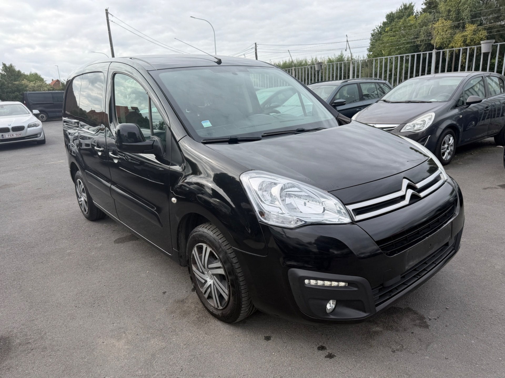 Citroen Berlingo, Autos, Camionnettes & Utilitaires, Euro 5, Achat, Cruise Control, Entreprise
