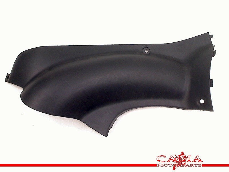 CARENAGE INTERNE PANNEAU GAUCHE Yamaha, Dhr. S. di Majo, Utilisé, Info@cama-motorparts.nl, P.J. Troelstraweg 8 8
3144 CX  MAASSLUIS, NL