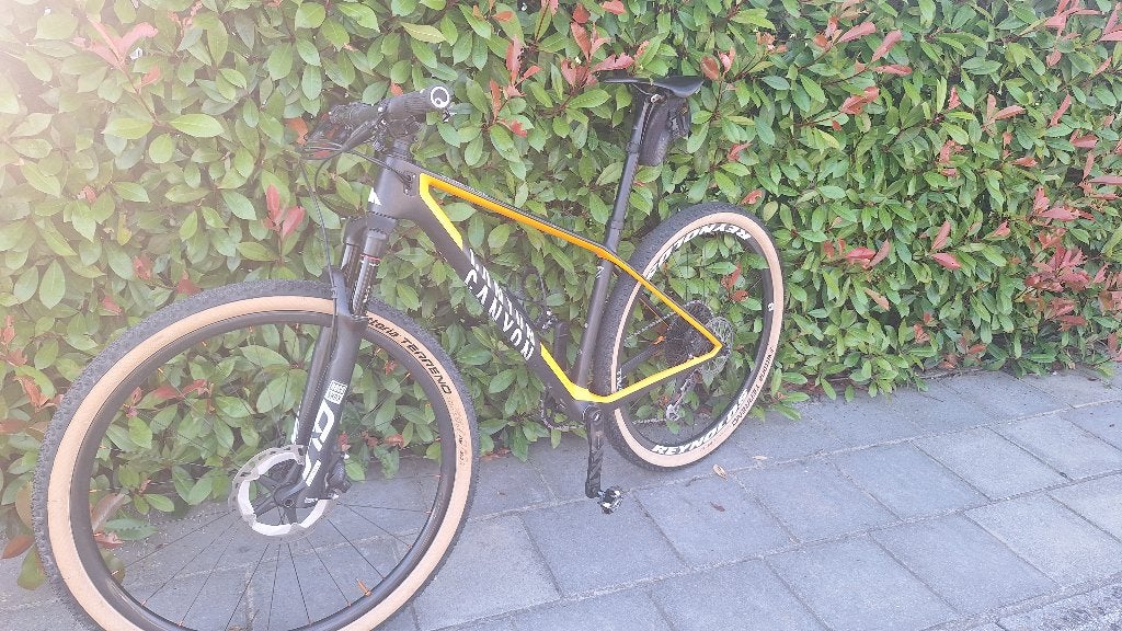 vtt semi rigide canyon taille M, Enlèvement, Utilisé
