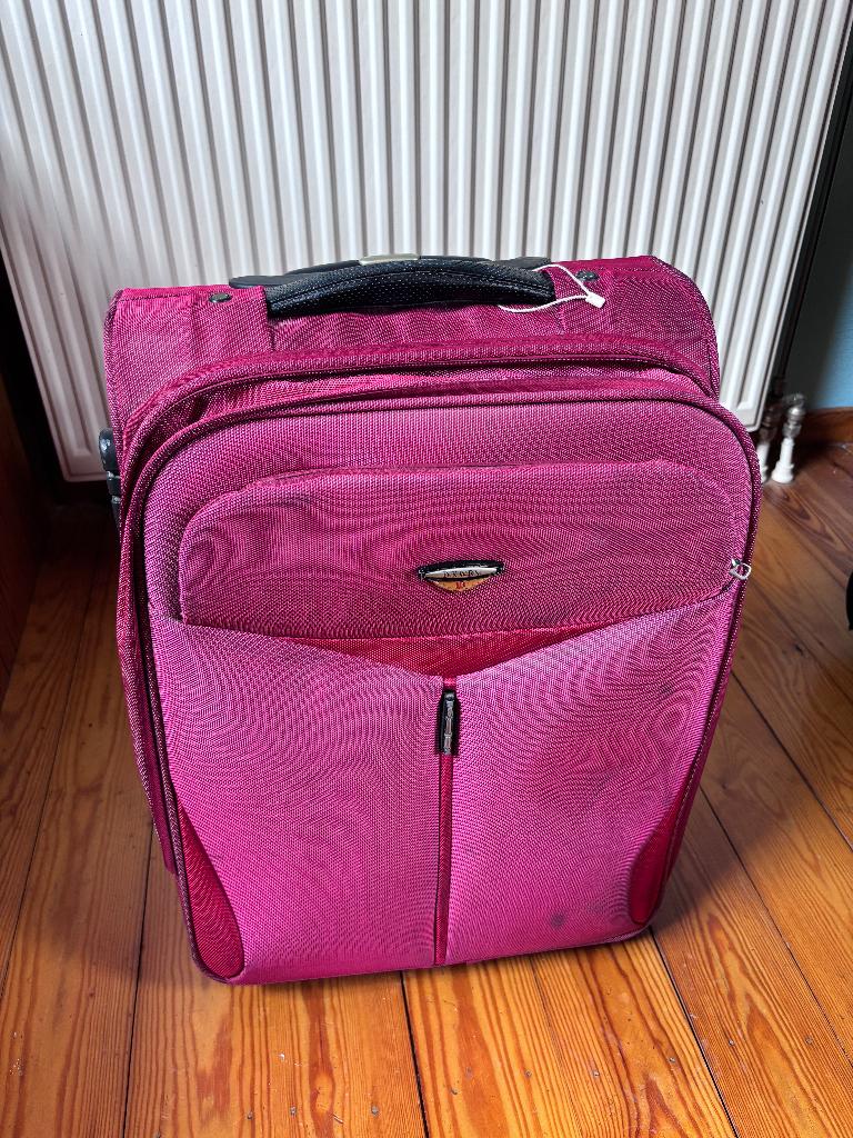 Valise de voyage rouge, taille cabine, Bijoux, Sacs & Beauté, Valises, 35 à 45 cm, Enlèvement, Utilisé, 50 à 60 cm