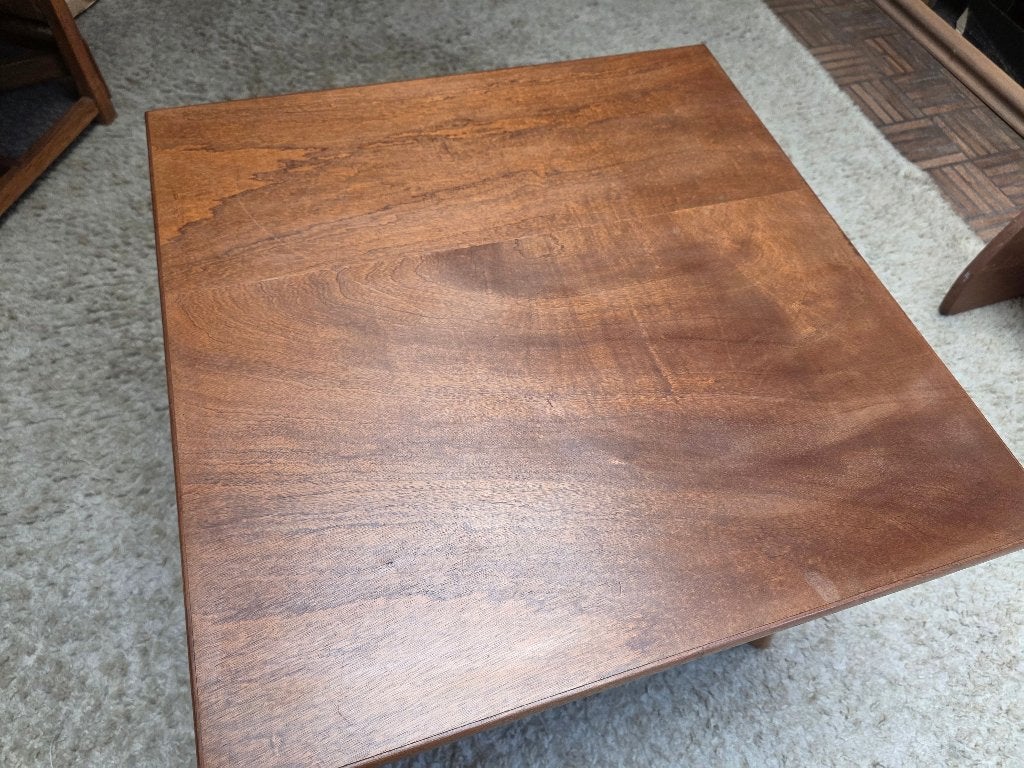 Table carrée vintage en bois ciré, pieds évasés-années 50, Ophalen, Overige materialen, Gebruikt, 50 tot 100 cm