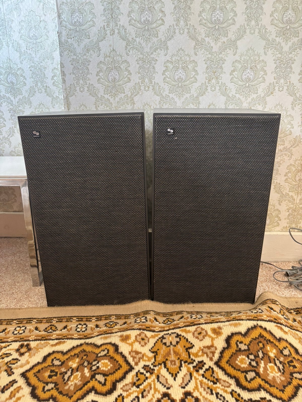 Schneider luidsprekerboxen 50 cm hoog, Ophalen, Zo goed als nieuw