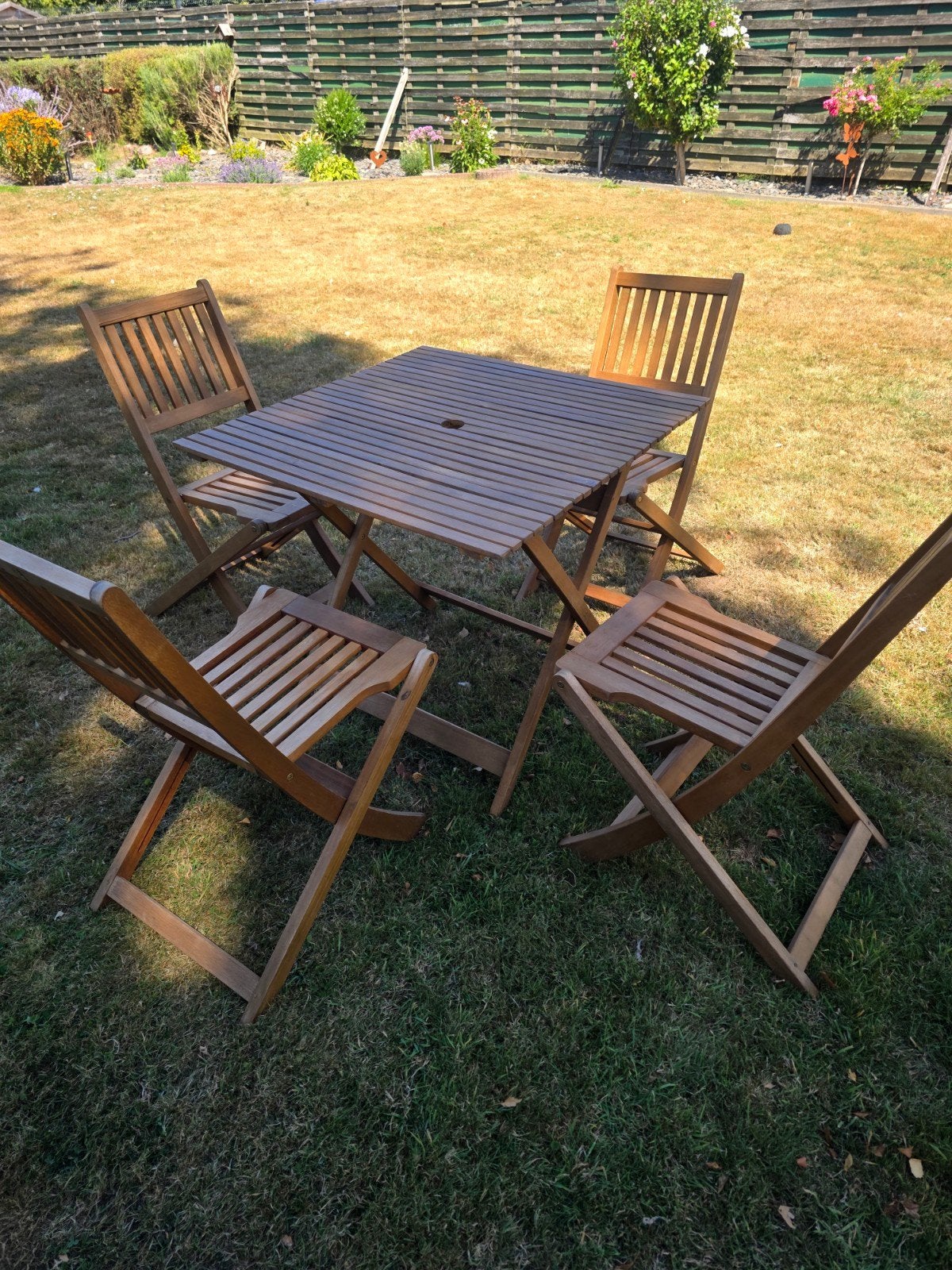 Table en teak et 4 chaises, Enlèvement