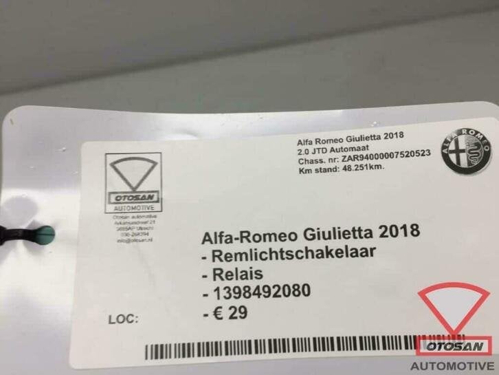 relais de contacteur de feux stop alfa romeo giulietta 18 13, Dpofca@stellantis.com, Stellantis Europe S.p.A., Utilisé, Alfa Romeo