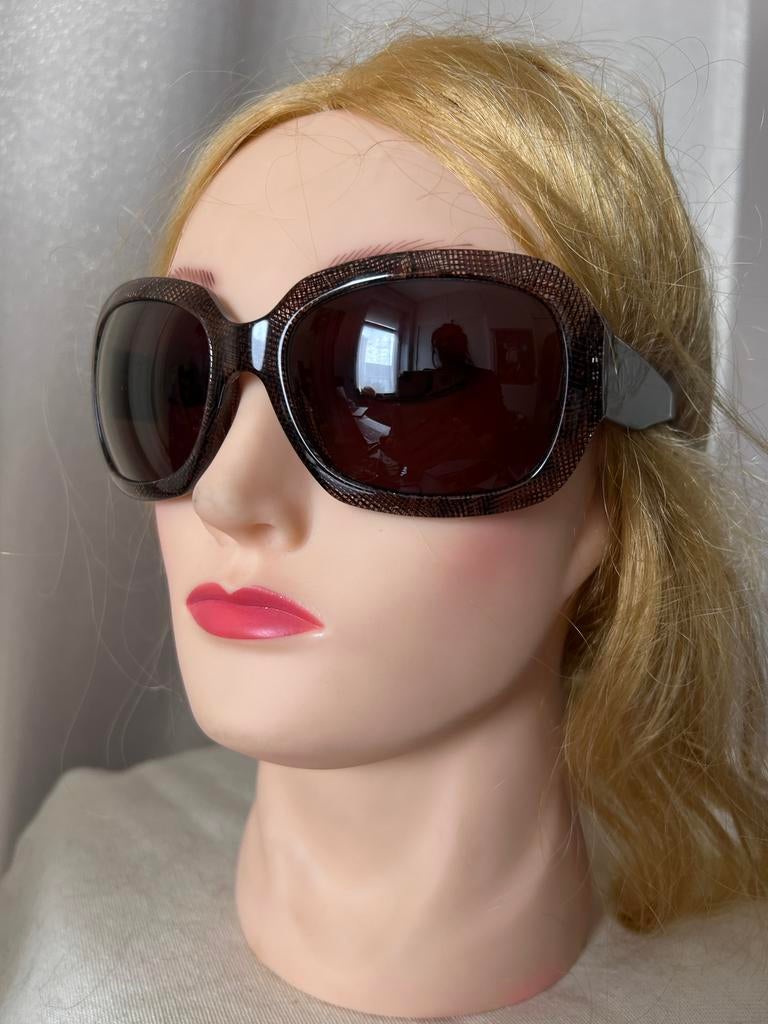 Chanel zonnebril ref. 5146 c 1123/3G bruin, Ophalen of Verzenden, Zo goed als nieuw