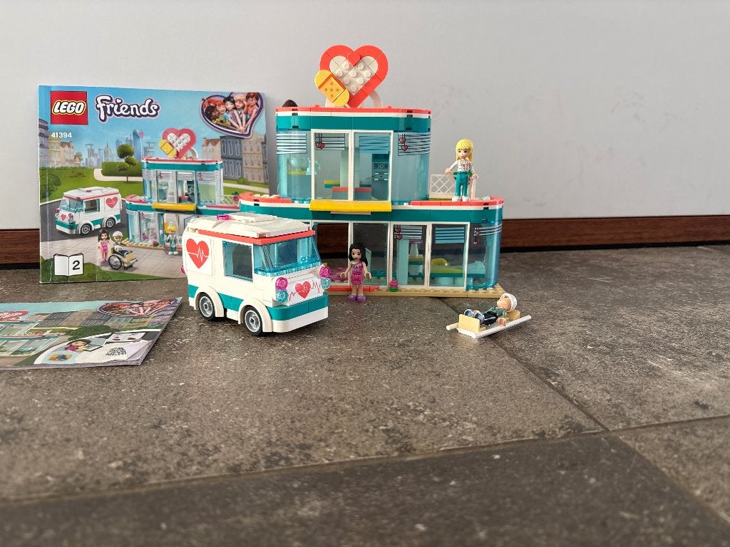 Lego friends ziekenhuis, Kinderen en Baby's, Ophalen, Zo goed als nieuw, Lego, Friends