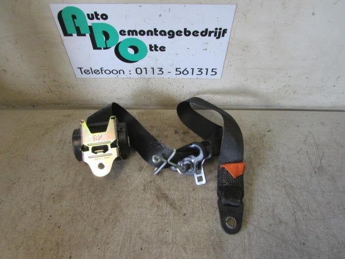 Ceinture de sécurité avant droite d'un Ford C-Max (C-Max 0, -, 3 mois de garantie, -, -