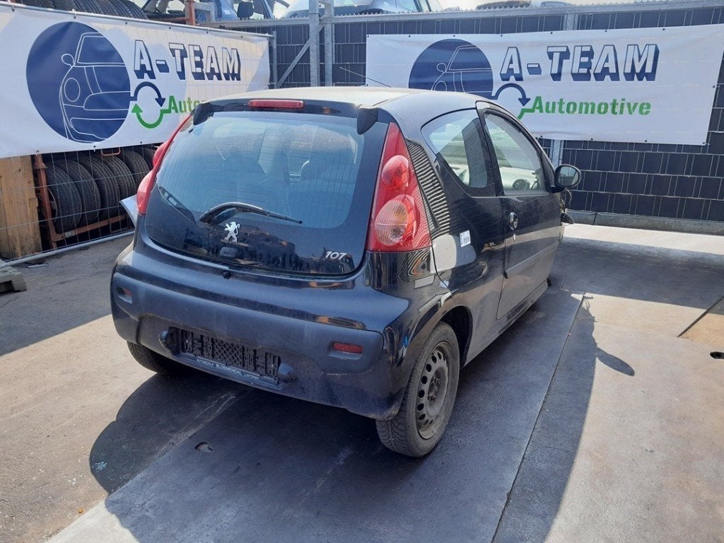 FEU ARRIÈRE DROIT Peugeot 107 (01-2005/05-2014) (|6351X6|), Kontakt-peugeot@peugeot.com, Utilisé, Peugeot Deutschland GmbH, Bahnhofsplatz
65423  Rüsselsheim, DE