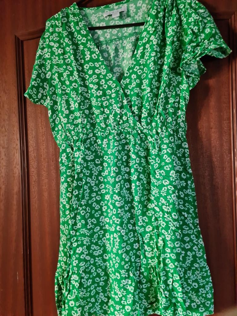 Groene jurk met witte bloemen T38, Ophalen of Verzenden
