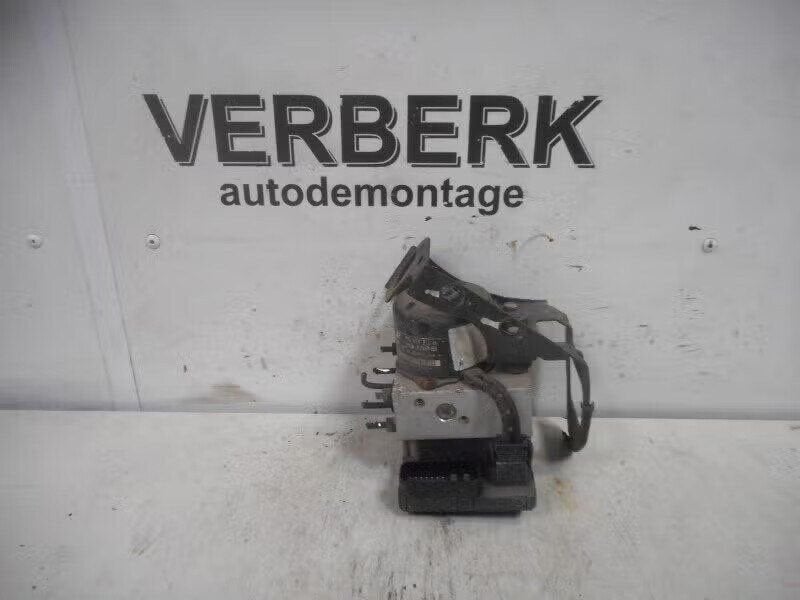 ABS POMP Ford Galaxy (WGR) (01-1995/05-2006) (7m3614111h), Enlèvement ou Envoi, Sodener Straße 9 65824 Schwalbach, DE, Continental Aftermarket & Services GmbH