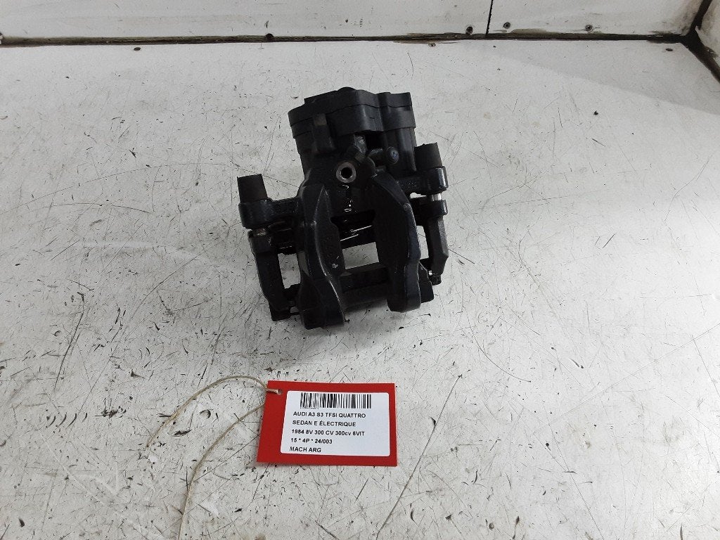 REMKLAUW LINKS ACHTER Audi S3 Limousine (8VM / 8VS), Gebruikt, Mevr. I. Hauben, Audi, Rue de l'Espoir 34 34
4030  GRIVEGNÉE, BE