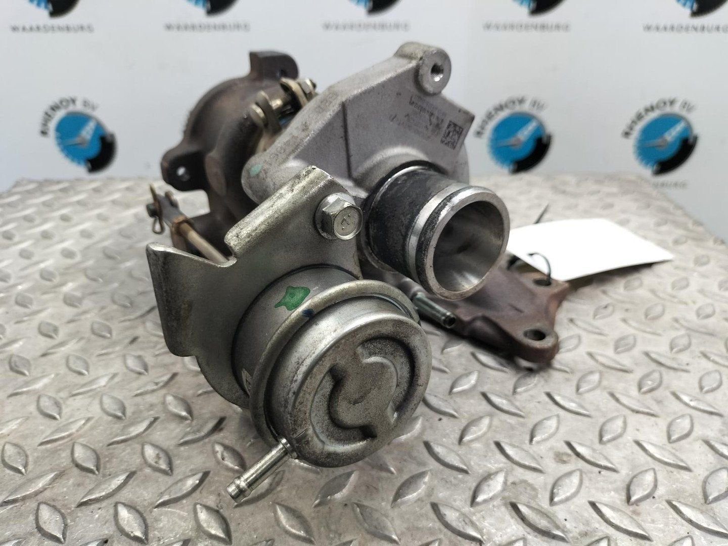 RENAULT CLIO TURBO 2018, Ophalen of Verzenden, Gebruikt, Stiba lid