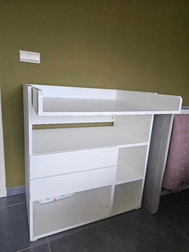 Commode met 2 lades. Baby commode., Enfants & Bébés, Chambre d'enfant | Commodes & Armoires, Comme neuf, Commode, Enlèvement